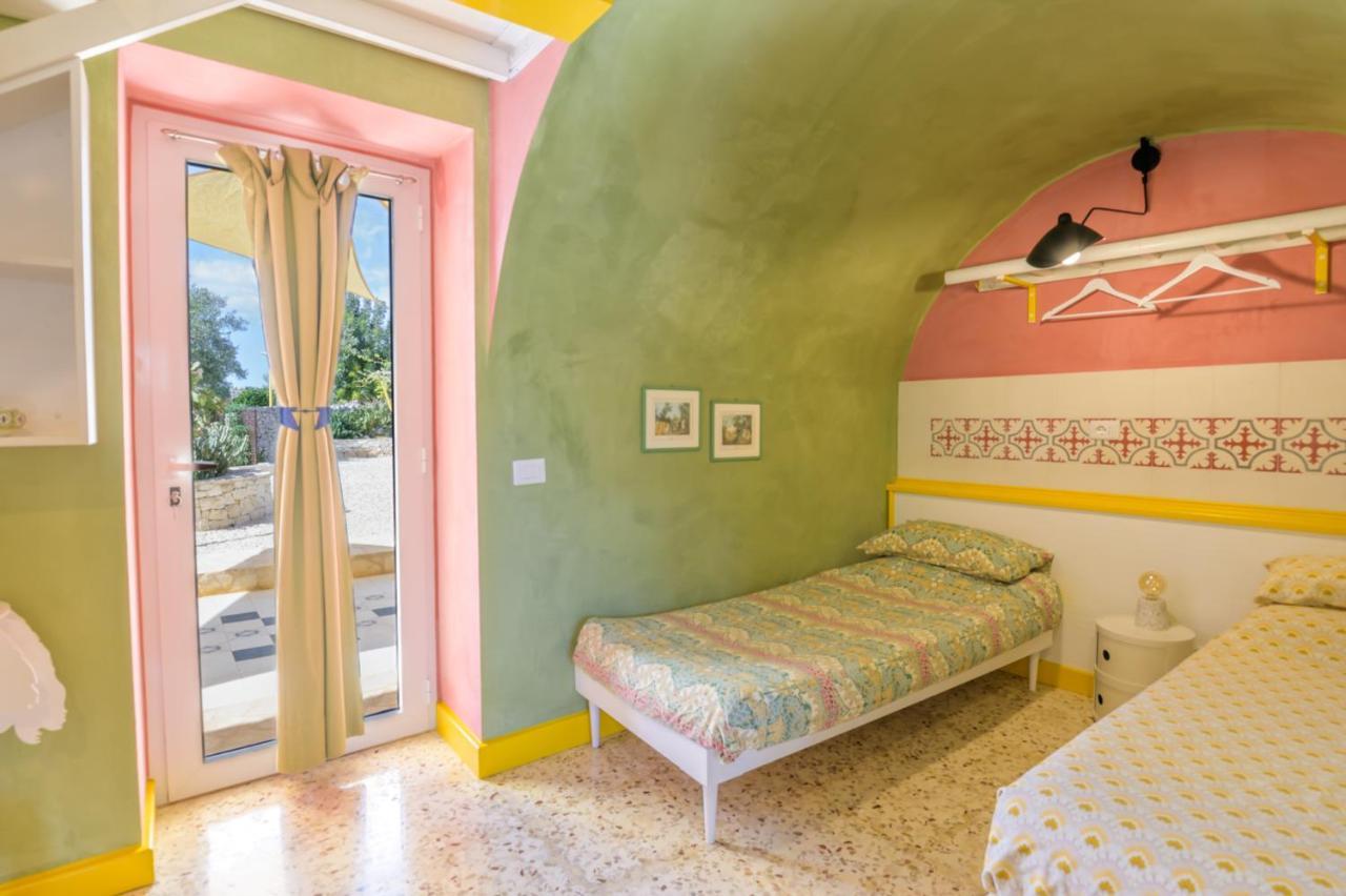 Casa Farlisa, Antico Baglio Con Piscina Villa Scicli Bagian luar foto