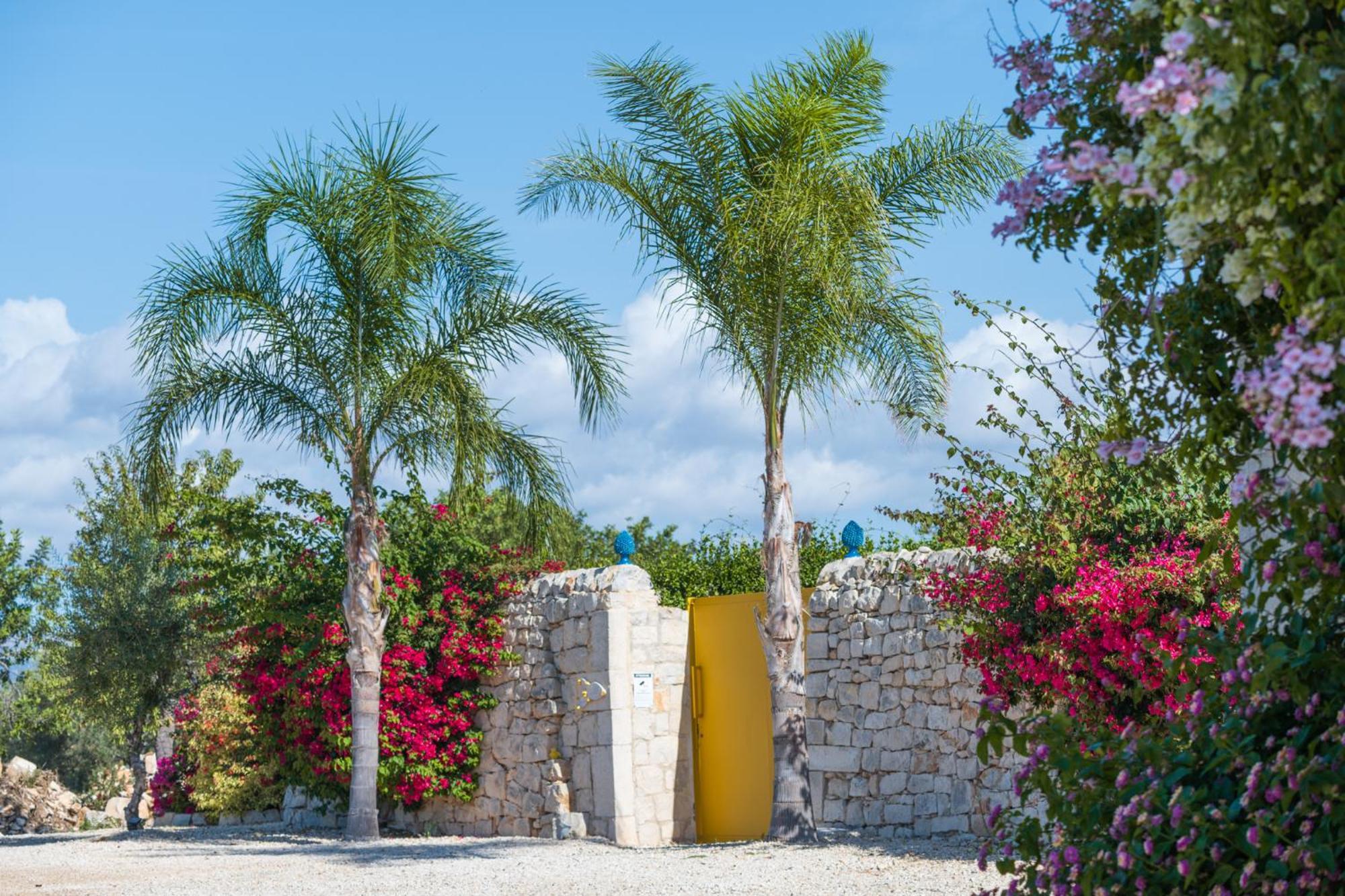 Casa Farlisa, Antico Baglio Con Piscina Villa Scicli Bagian luar foto
